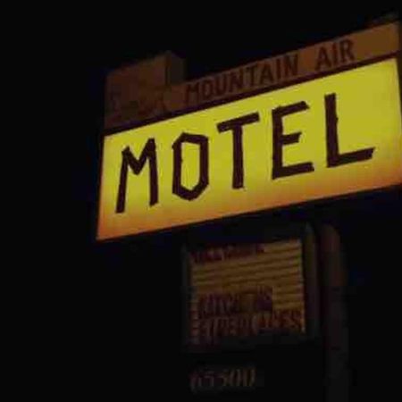 Updated + Clean Motel Room At The Base Of Mt Hood! Mount Hood Village Exteriör bild